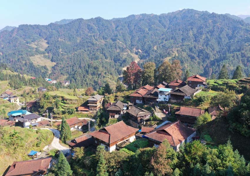 尧告村大寨屯。韦仕宏摄