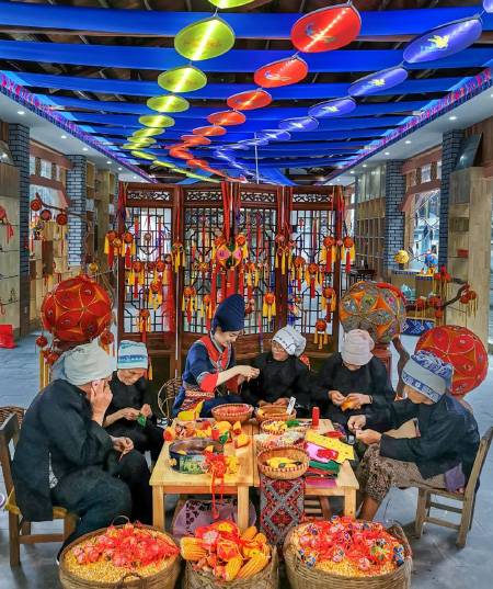 手机类二等奖作品《传承》。黄秀宽摄