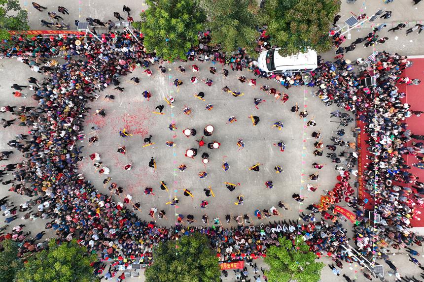 侬峒节活动现场。