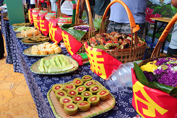 乐业农产品展示。潘璐轶摄